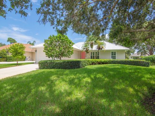 1766 8th Court Sw, Vero Beach, FL, 32962 | Card Image