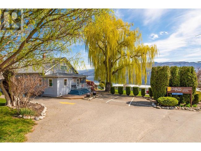 11 - 3701 Beach Ave, Home with 2 bedrooms, 2 bathrooms and 1 parking in Peachland BC | Image 44