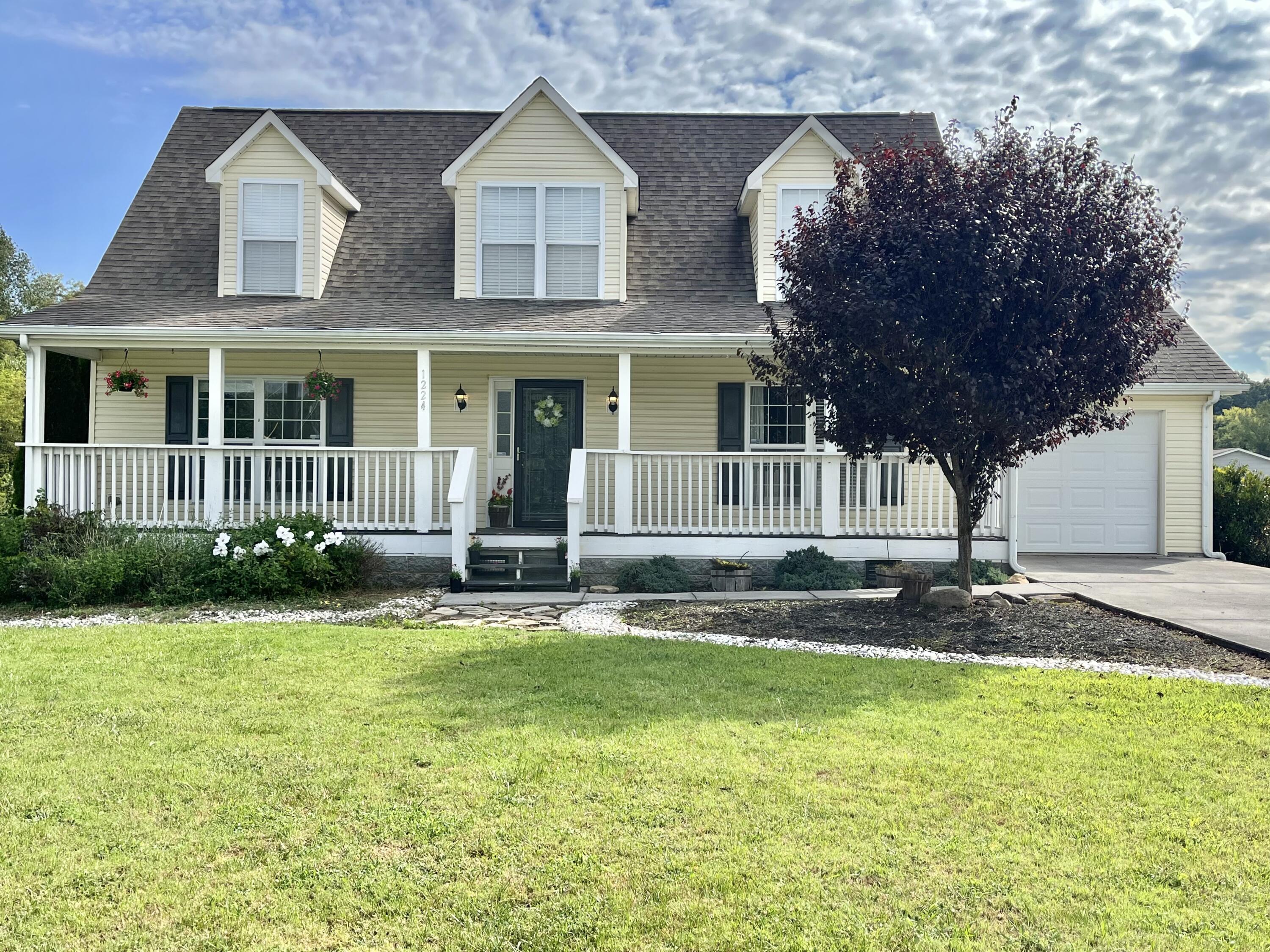 Liberty Hall Dr, Morristown, TN 37813