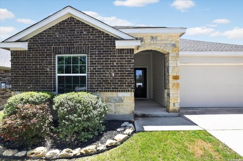 1051 Raceland Rd, San Antonio, TX, 78245-2080 | Card Image