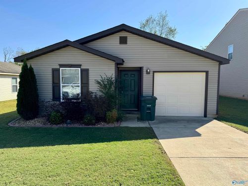 226 Valleyside Dr Ne, Huntsville, AL, 35810-1081 | Card Image