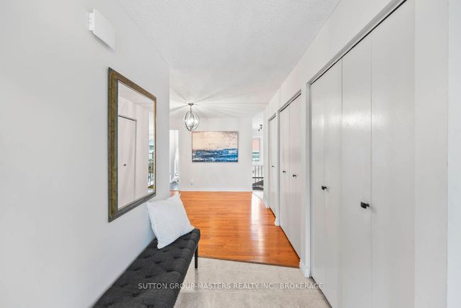 984 Ambleside Cres, House other with 5 bedrooms, 3 bathrooms and 2 parking in Kingston ON | Image 5