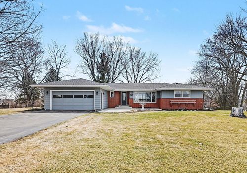 704 Main St W, New Prague, MN, 56071-2340 | Card Image