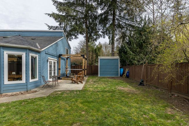 34780 Laburnum Avenue, House other with 3 bedrooms, 1 bathrooms and 3 parking in Abbotsford BC | Image 37