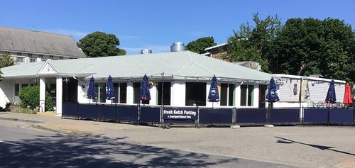 460 Main St, Hyannis, MA, 02601-3906 | Card Image