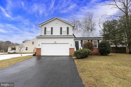 202 Sun Valley Cir, Egg Harbor Township, NJ, 08234-7746 | Card Image