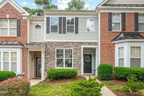 8472 Central Dr, Raleigh, NC, 27613-8587 | Card Image