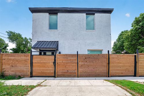 3701 Hutchins St, Houston, TX, 77004-4319 | Card Image