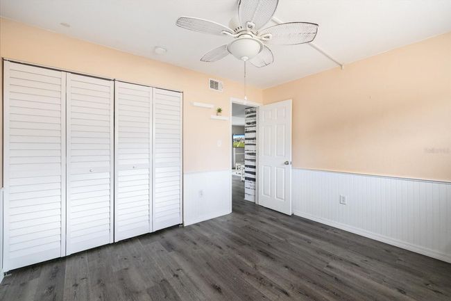 APT-213 - 400 Base Ave E, Condo with 2 bedrooms, 2 bathrooms and null parking in VENICE FL | Image 23