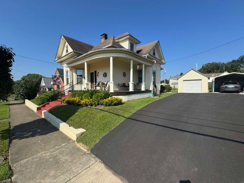 109 Fayette St, Buckhannon, WV, 26201-2512 | Card Image