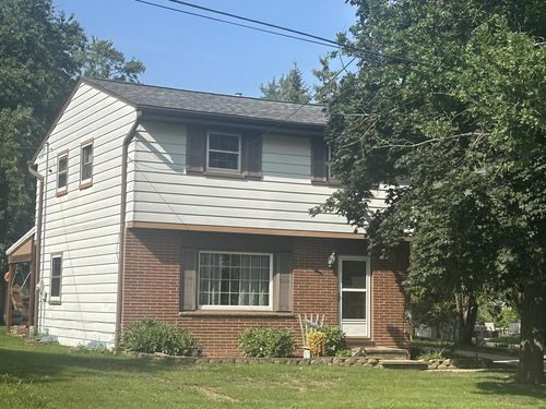 310 W Uncas Avenue, Milwaukee, WI, 53207 | Card Image