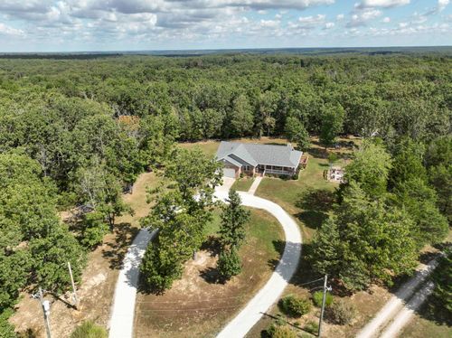 444 Sweetbriar Dr, Marshfield, MO, 65706-8363 | Card Image