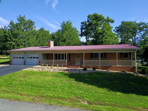 395 Shady Square, Galax, VA, 24333 | Card Image