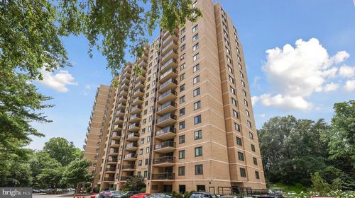 apt-306-309 Yoakum Pkwy, ALEXANDRIA, VA, 22304-3925 | Card Image