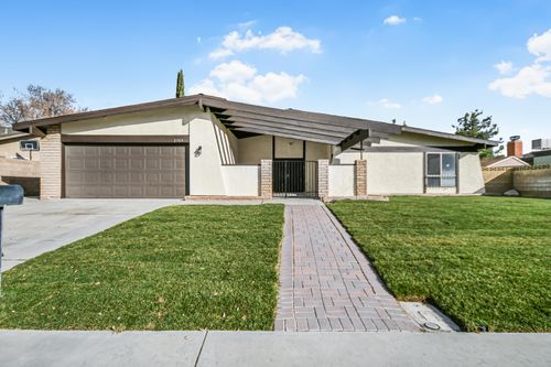 2743 W Ave J4, Lancaster, CA, 93536 | Card Image