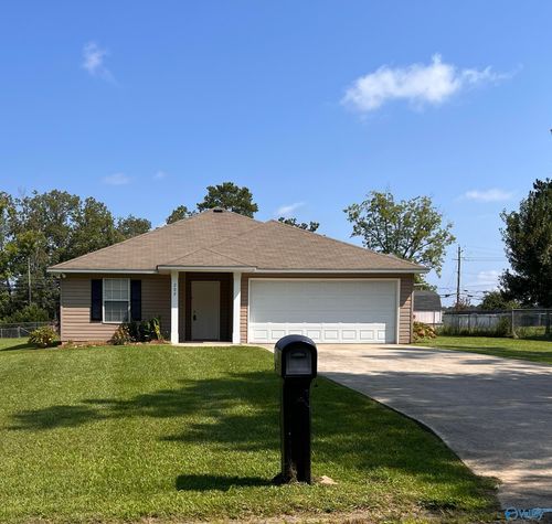 202 Ann St, Glencoe, AL, 35905-1046 | Card Image