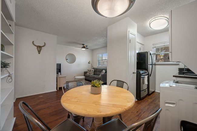 APT-217 - 2401 Manor Rd, Condo with 2 bedrooms, 1 bathrooms and 1 parking in Austin TX | Image 5