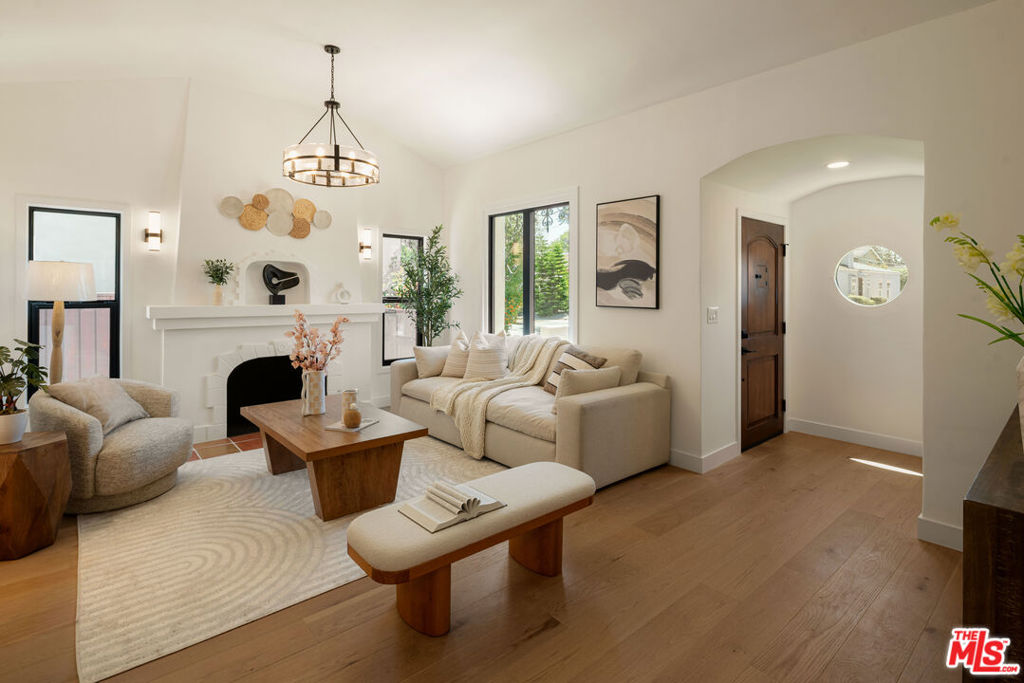 Residential in Los Angeles 5