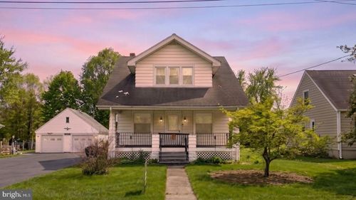 312 Monmouth St, East Windsor, NJ, 08520-3117 | Card Image