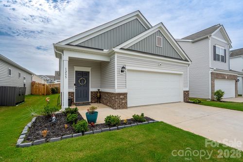 1255 Langston Ln, Salisbury, NC, 28144-1001 | Card Image