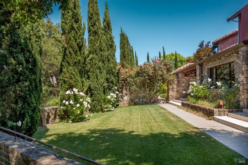 35 Forest Ln, Napa, CA, 94558-4106 | Card Image