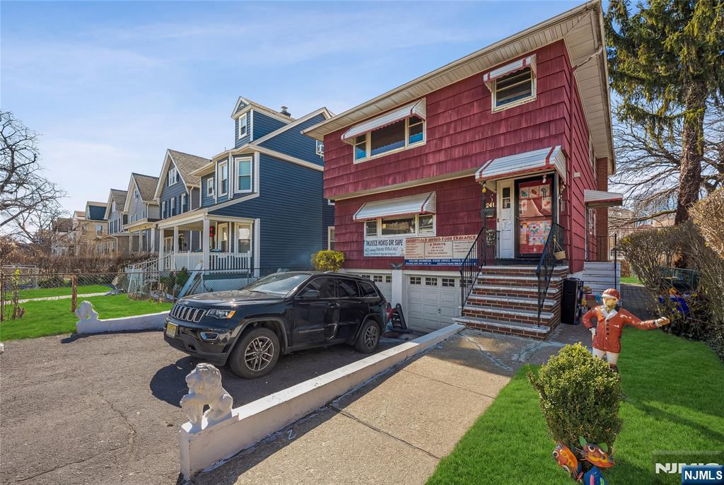 Residential Income in East Orange 2