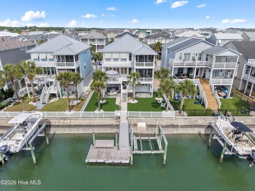 31 Cumberland St, Ocean Isle Beach, NC, 28469-7647 | Card Image