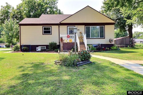 101 9th St, Scribner, NE, 68057-3064 | Card Image