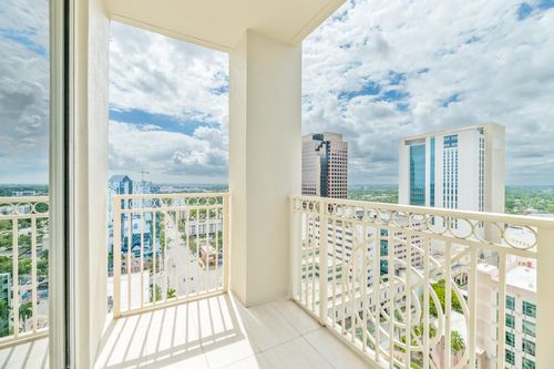 apt-2114-511 Se 5th Ave, Fort Lauderdale, FL, 33301-2980 | Card Image