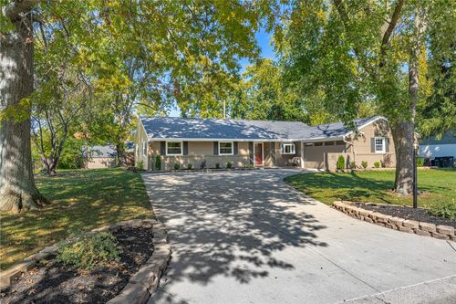 73 Dale Ridge Drive, Centerville, OH, 45458 | Card Image
