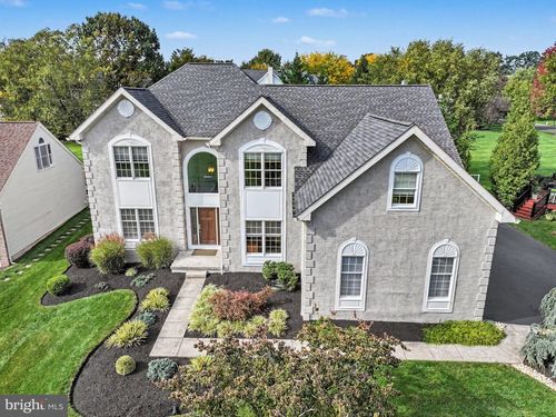 302 Centennial Dr, BLUE BELL, PA, 19422-3219 | Card Image