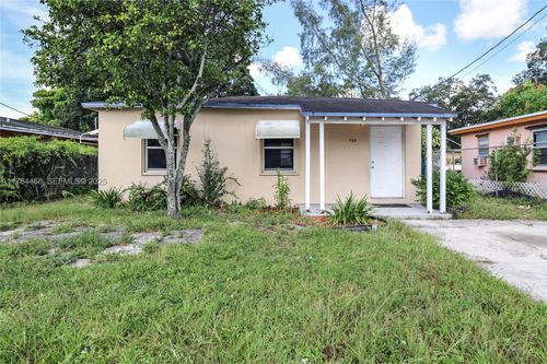 723 Nw 15th Way, Fort Lauderdale, FL, 33311-7809 | Card Image