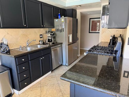 104-400 N Sunrise Way, Palm Springs, CA, 92262-6591 | Card Image