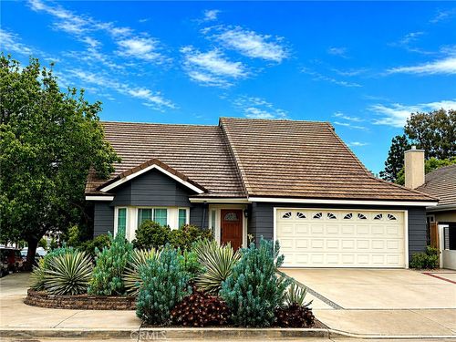21100 Vintage St, Chatsworth, CA, 91311-3065 | Card Image