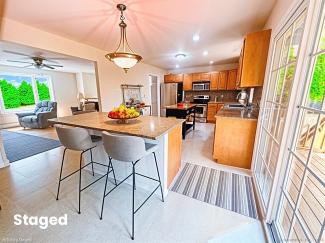27 Fieldstone Ter, House other with 3 bedrooms, 2 bathrooms and null parking in Naugatuck CT | Image 6