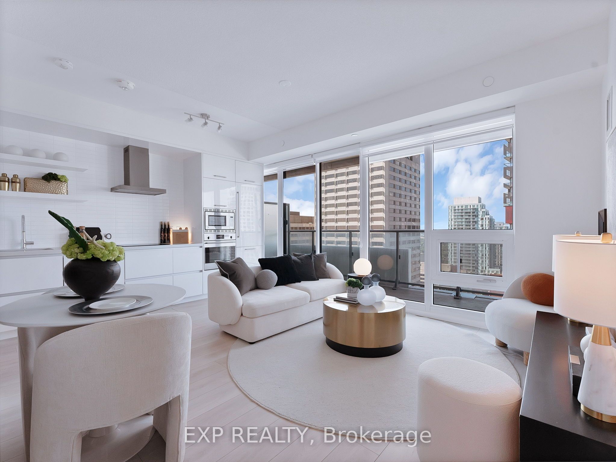 Residential in Toronto C10
