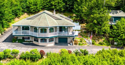 536 E Shore Dr, Adirondack, NY, 12808-2216 | Card Image