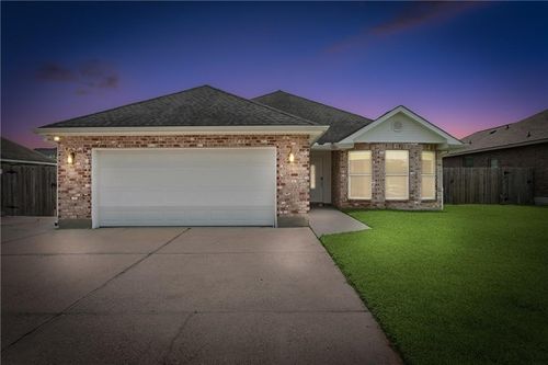 121 Gail Dr, La Place, LA, 70068-6478 | Card Image