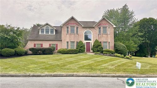 3735 Canterbury Rd, Bethlehem, PA, 18020-1369 | Card Image