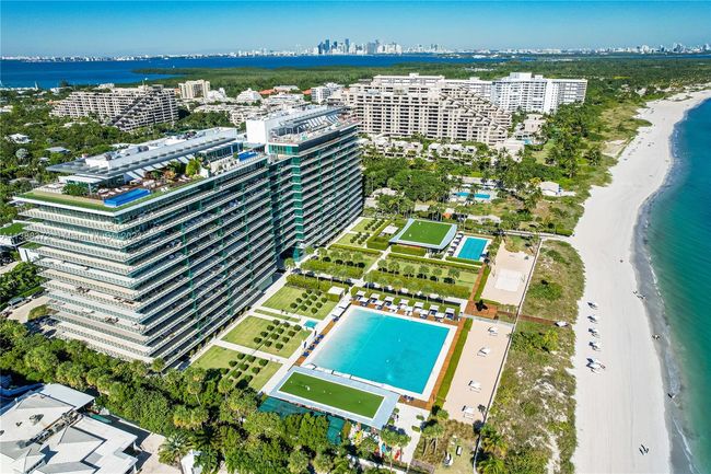 UNIT-1002S - 360 Ocean Dr, Condo with 4 bedrooms, 6 bathrooms and null parking in Key Biscayne FL | Image 39