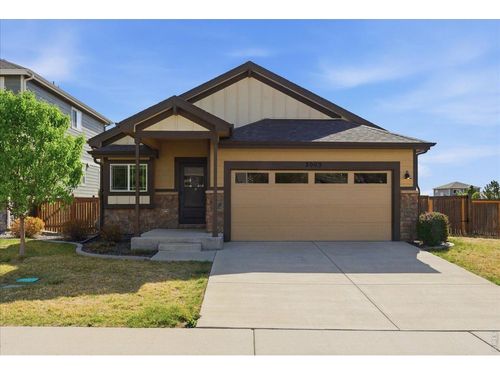 3005 Thorn Cir, Loveland, CO, 80538-6444 | Card Image