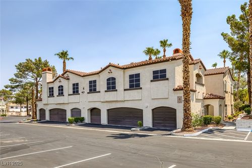 apt-422-2975 Bluegrass Ln, Henderson, NV, 89074-2856 | Card Image