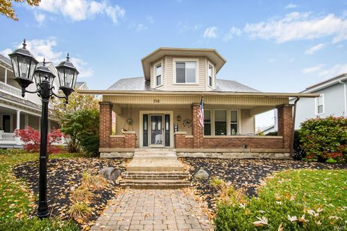 316 Franklin St, Winchester, IN, 47394-1827 | Card Image