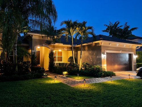 9525 Cobblestone Creek Dr, Boynton Beach, FL, 33472-4447 | Card Image
