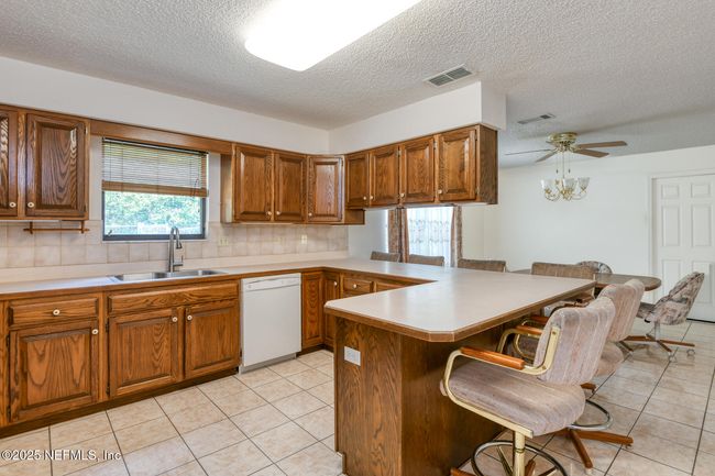 104 W Flamingo Dr, House other with 3 bedrooms, 2 bathrooms and null parking in Palatka FL | Image 8