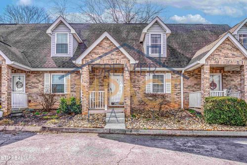 1045 Blinken St, Knoxville, TN, 37932-3707 | Card Image