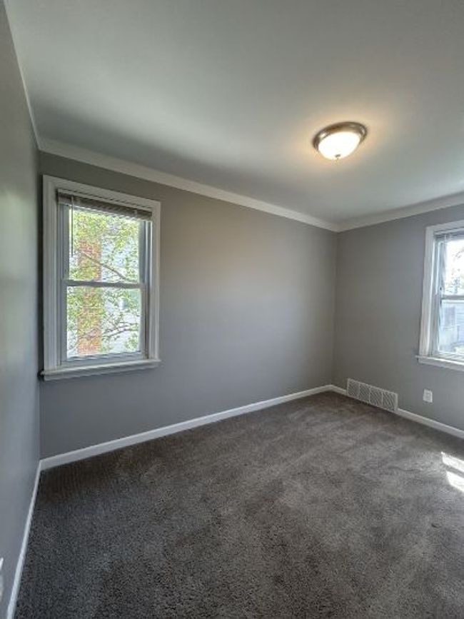 13667 Birrell St, House other with 2 bedrooms, 1 bathrooms and null parking in Southgate MI | Image 6