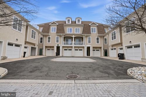 707 Abby Rd, Middletown, NJ, 07748-6502 | Card Image