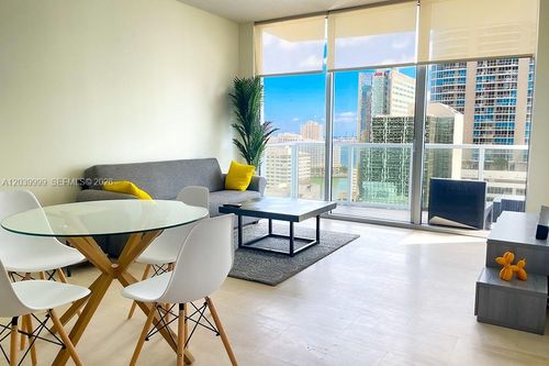 2208-1050 Brickell Ave, Miami, FL, 33131-3945 | Card Image