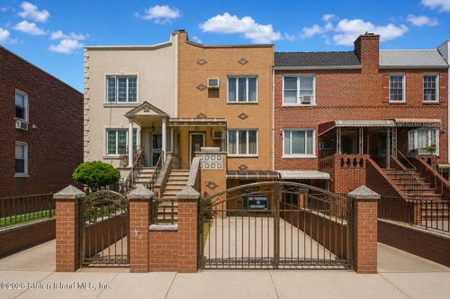 250 Bay 14th Street, Brooklyn, NY, 11214 | Card Image